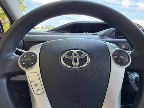 2014 Toyota Prius c One