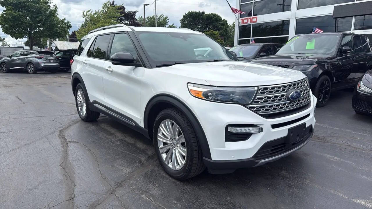 White 2020 Ford Explorer Limited AWD Limited 4dr SUV 2