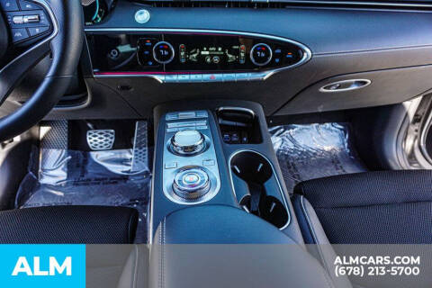 2024 Genesis GV70 2.5T Standard