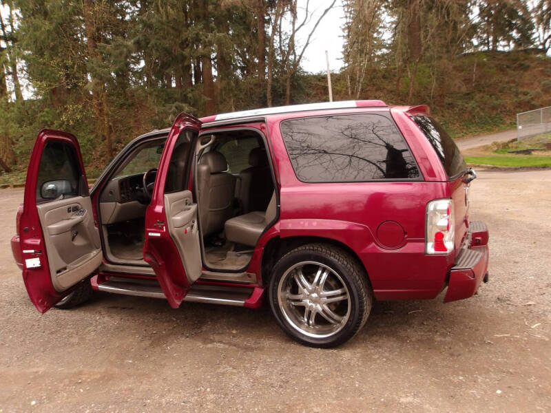 2004 Cadillac Escalade