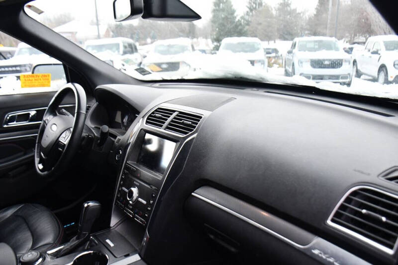 2019 Ford Explorer Sport