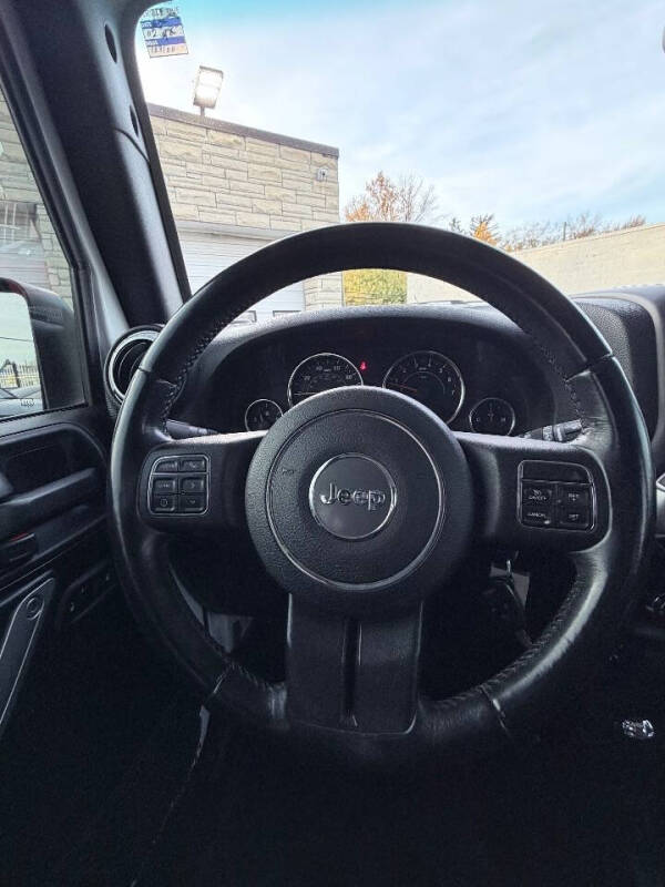 2016 Jeep Wrangler Unlimited Sahara