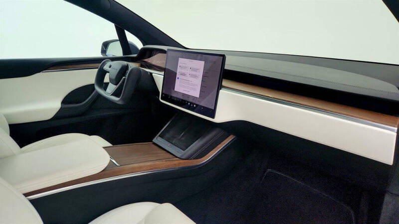 2023 Tesla Model X