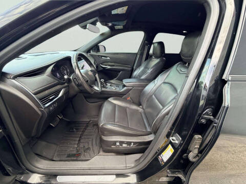 2019 Cadillac XT4 Sport