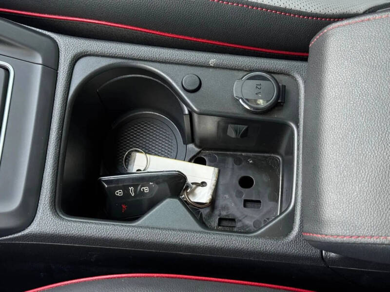 2022 Volkswagen Golf GTI Autobahn