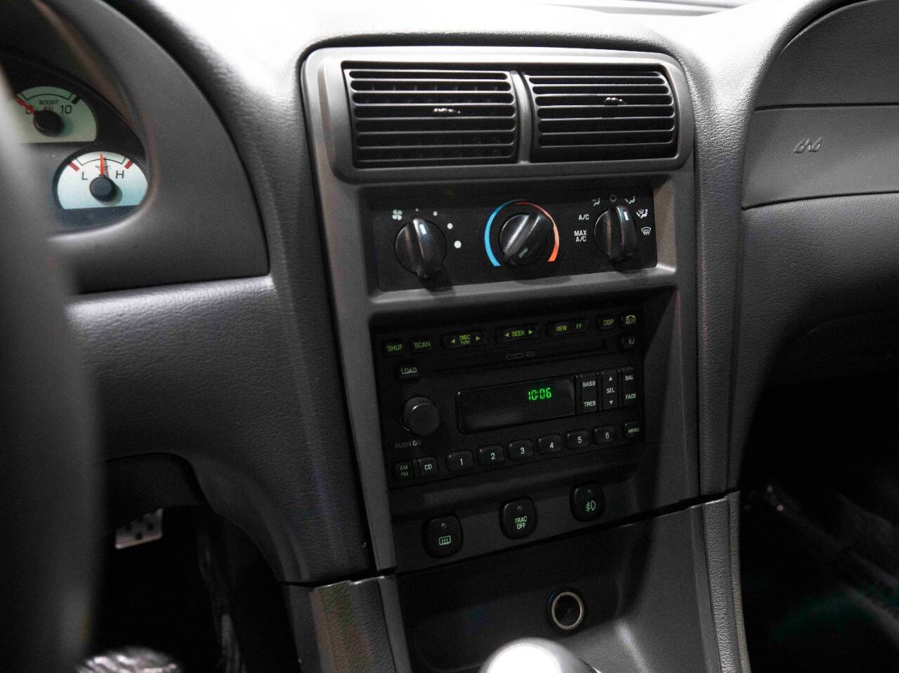 2003 Ford Mustang SVT Cobra 48
