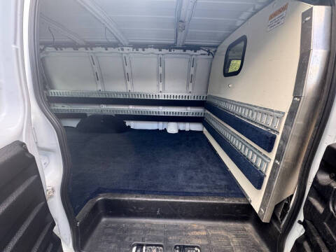 2018 Chevrolet Express 2500