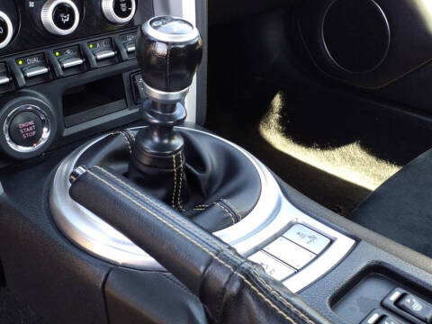 2017 Subaru BRZ Series.Yellow