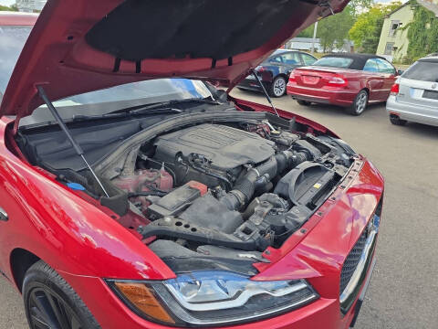 2018 Jaguar F-PACE S