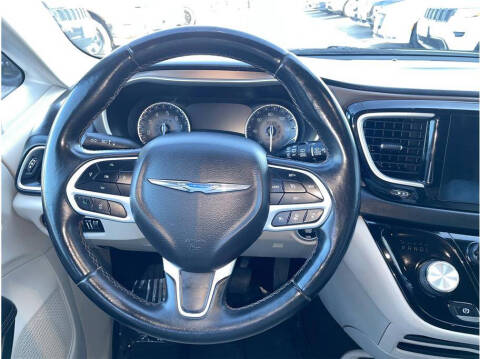 2018 Chrysler Pacifica Touring L