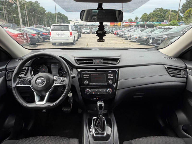 2017 Nissan Rogue S