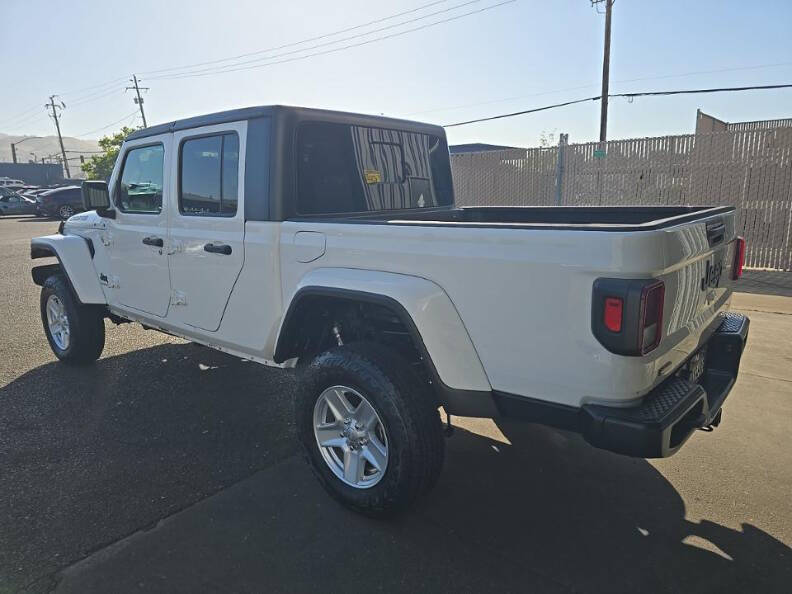 2021 Jeep Gladiator Sport