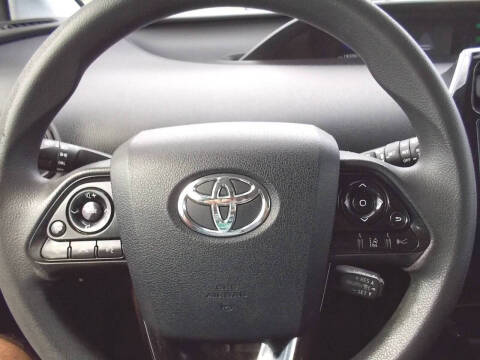 2019 Toyota Prius LE