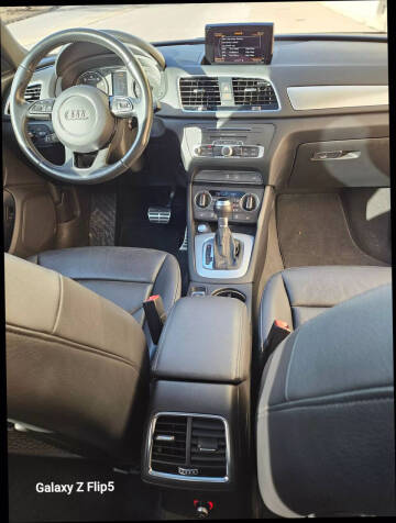 2017 Audi Q3 2.0T Premium Plus