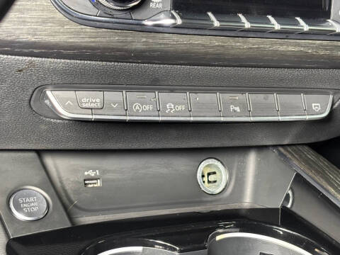 2022 Audi A4 quattro S line Prem Plus 45 TFSI