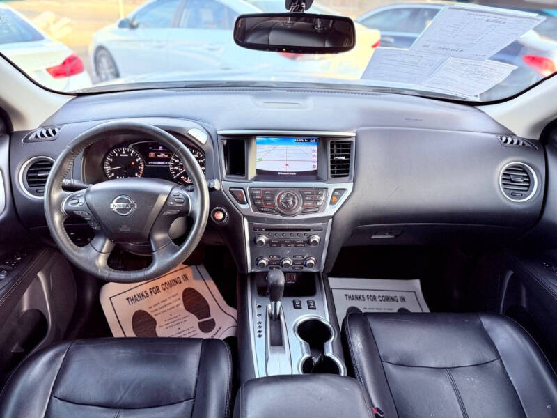 2018 Nissan Pathfinder Platinum