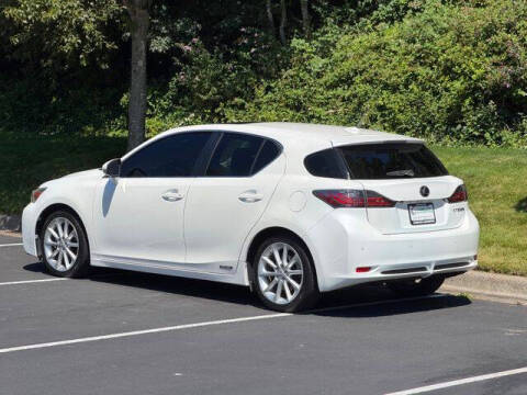 2013 Lexus CT 200h