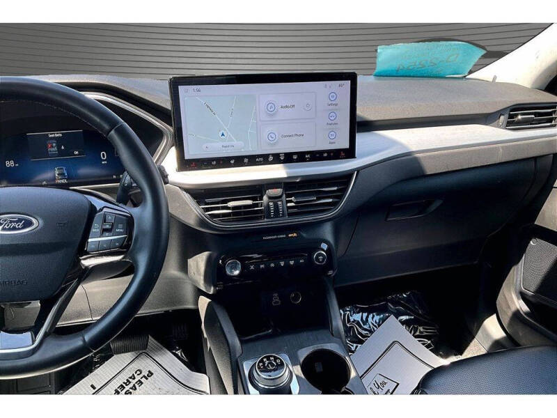 2024 Ford Escape Platinum