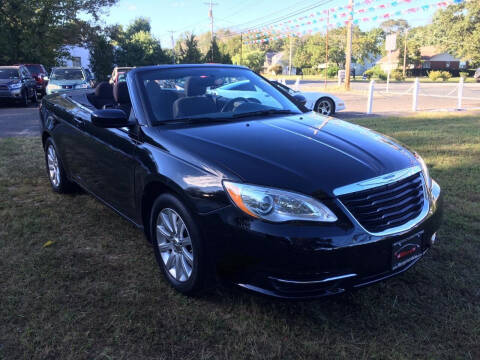 2013 Chrysler 200 Convertible for sale at Manny's Auto Sales in Winslow NJ