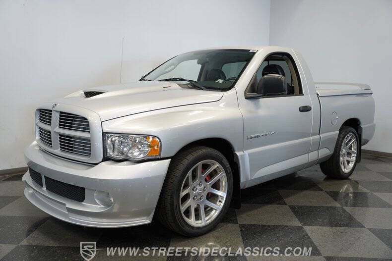 2004 Dodge Ram 1500 SRT-10
