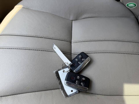 2016 Land Rover LR4