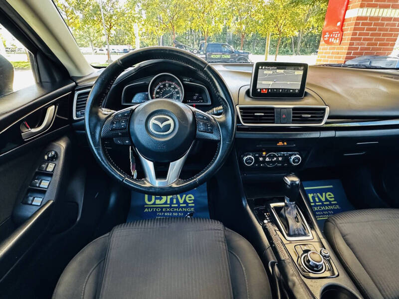 2015 Mazda MAZDA3 i Touring