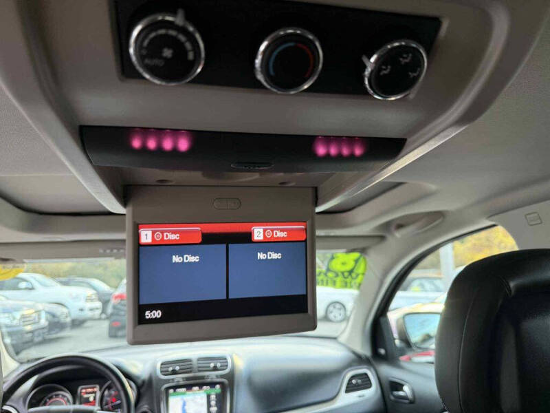 2018 Dodge Journey Crossroad