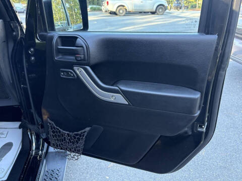 2012 Jeep Wrangler Sahara