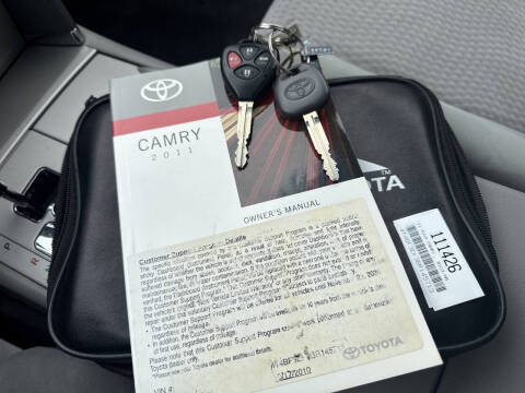 2011 Toyota Camry LE