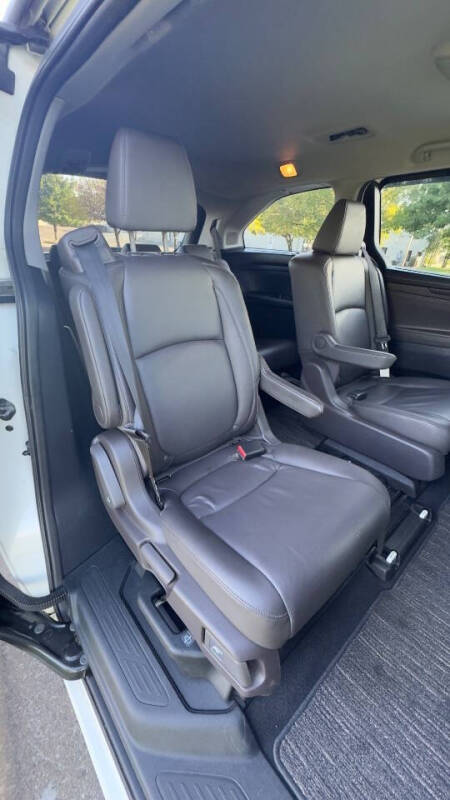 2019 Honda Odyssey Elite
