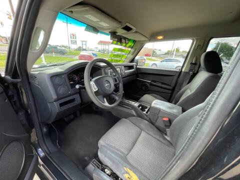 2008 Jeep Commander Sport