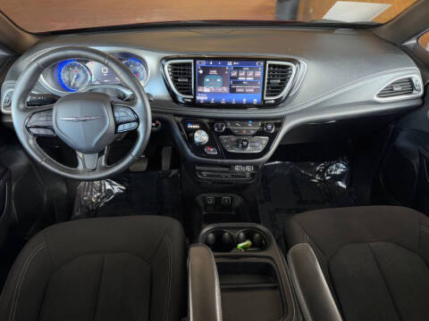 2021 Chrysler Pacifica Touring