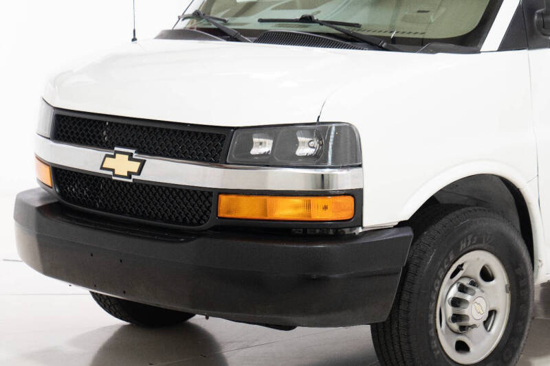 2021 Chevrolet Express 2500