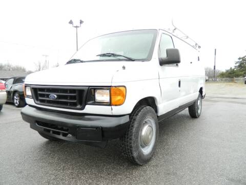 2006 Ford E-Series for sale at Auto House Of Fort Wayne in Fort Wayne IN