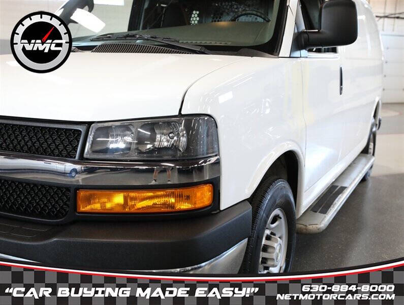 2022 Chevrolet Express 2500