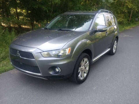 2011 Mitsubishi Outlander for sale at Marvini Auto in Hudson NY