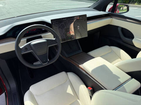 2023 Tesla Model X Standard Range