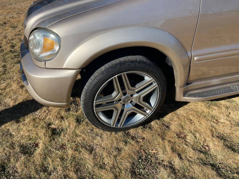 2002 Mercedes-Benz M-Class ML 320