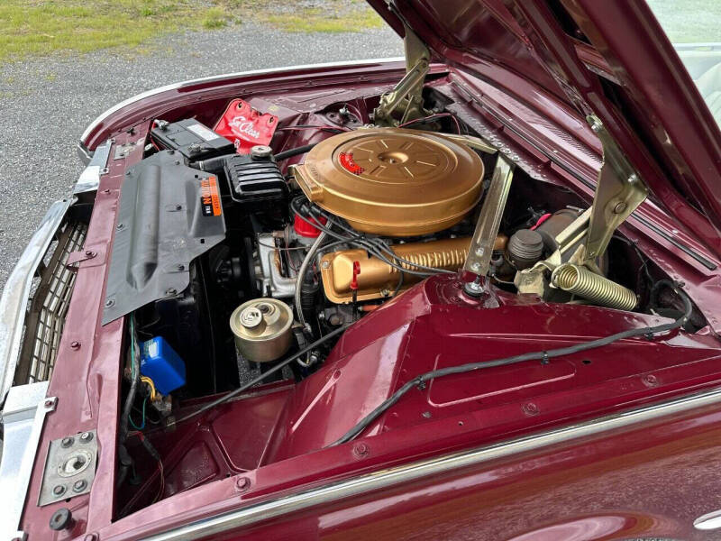 1961 Ford Thunderbird