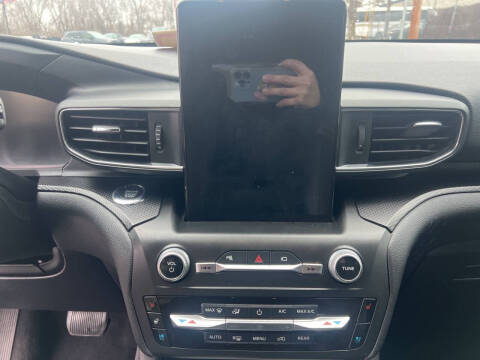 2020 Ford Explorer ST