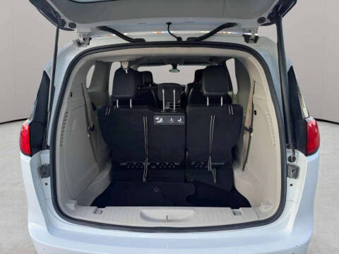 2018 Chrysler Pacifica Touring L