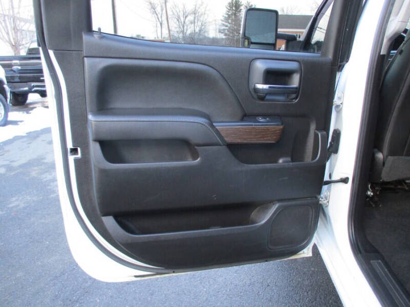 2017 GMC Sierra 2500HD Denali