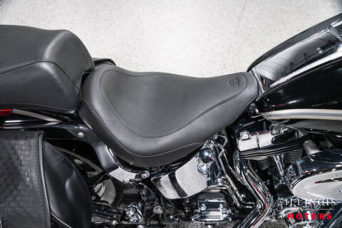 2003 Harley-Davidson FLSTS