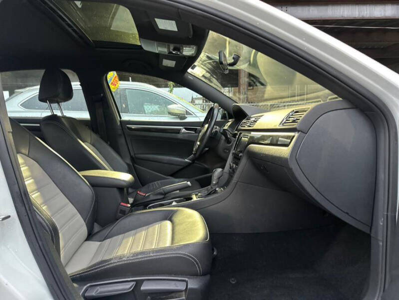 2018 Volkswagen Passat V6 GT