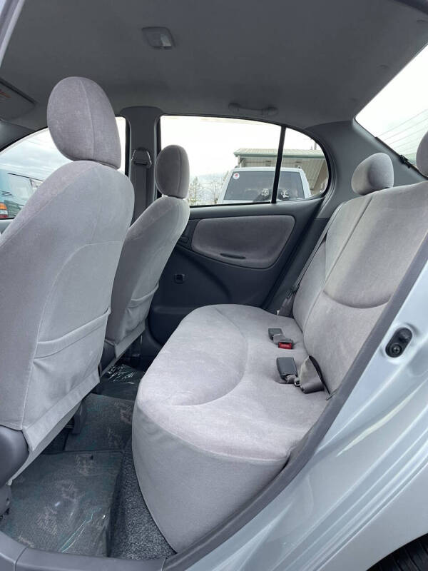 2000 Toyota Platz Echo