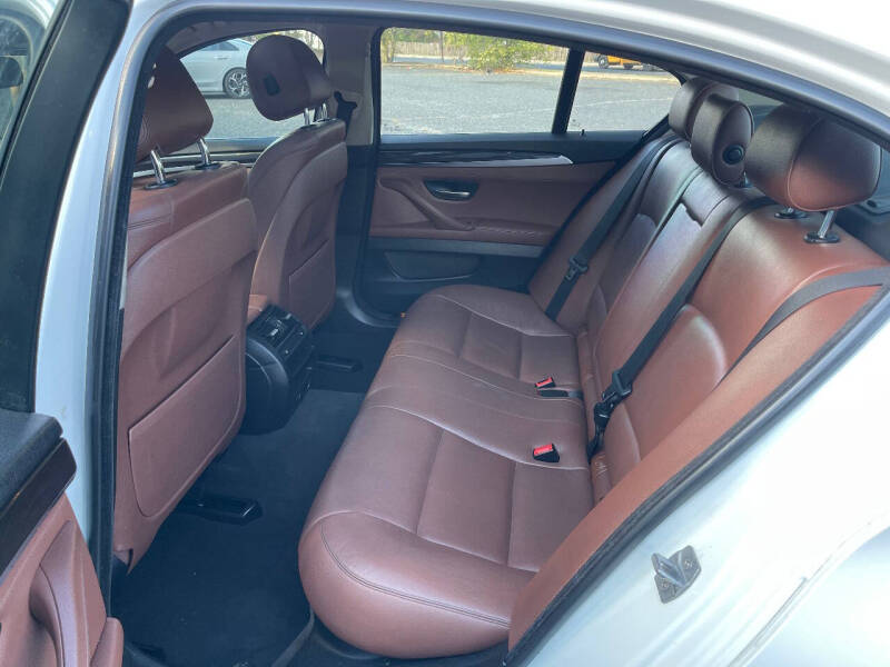 2016 BMW 5 Series 528i xDrive