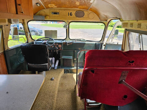1948 Flxible Bus/RV