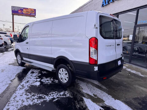 2024 Ford Transit