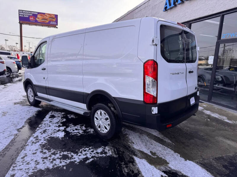 2024 Ford Transit