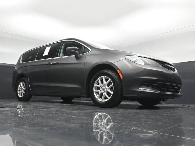2017 Chrysler Pacifica Touring
